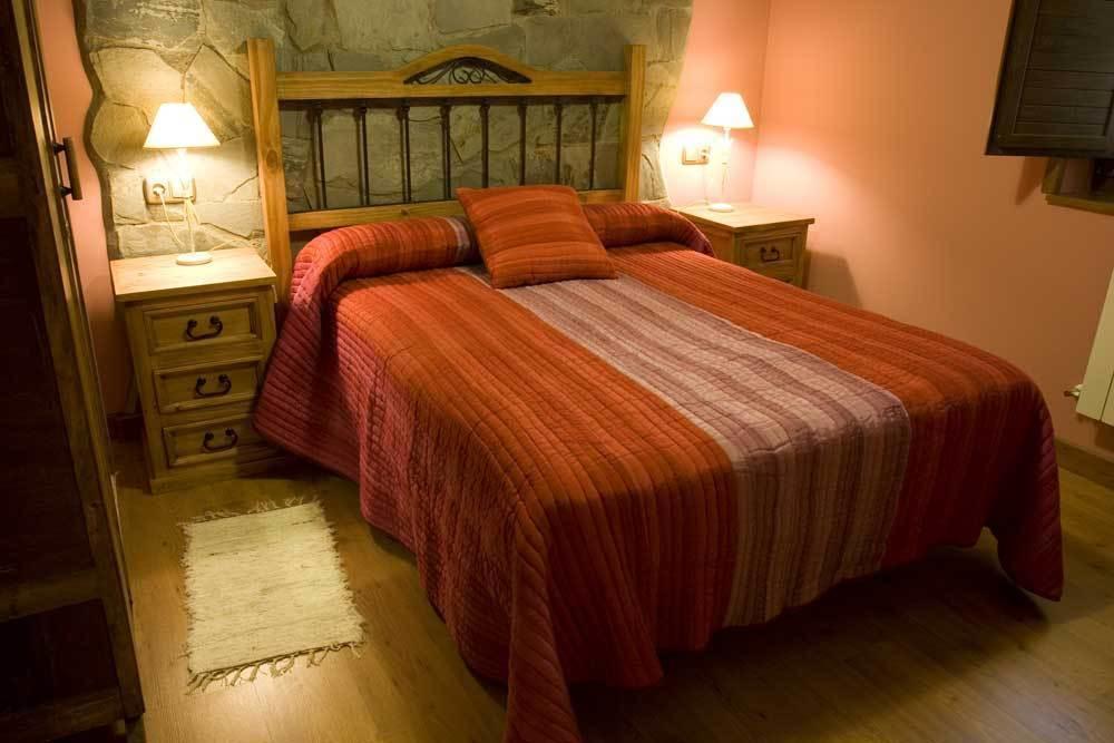 Tia Maria Bed & Breakfast Cerredo ภายนอก รูปภาพ