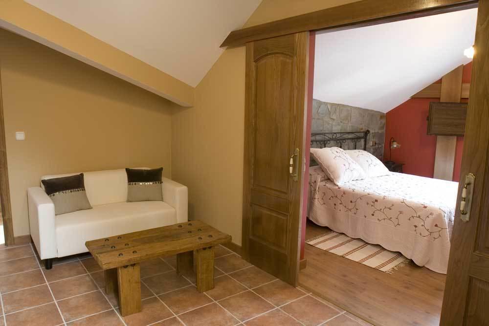 Tia Maria Bed & Breakfast Cerredo ภายนอก รูปภาพ