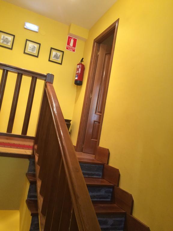Tia Maria Bed & Breakfast Cerredo ภายนอก รูปภาพ